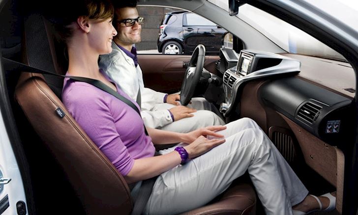 Mẹo chống say ô tô - Ngồi ghế trước